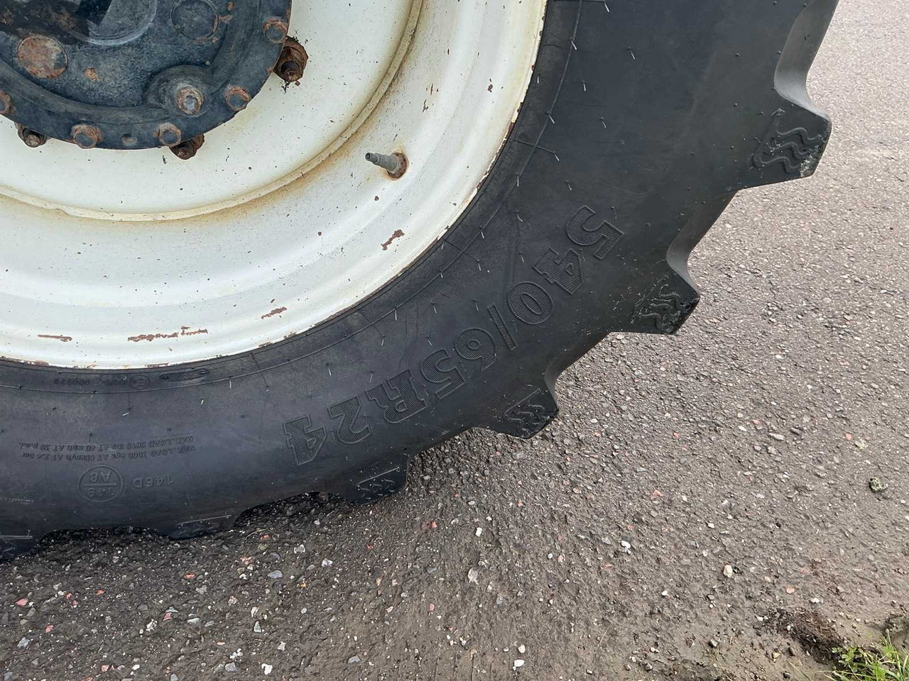 Трактор 2011 NEW HOLLAND T6070 FOUR WHEEL DRIVE FARM TRACTOR: фото 18