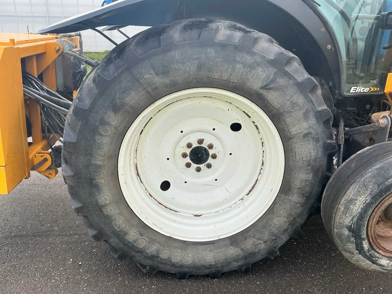 Трактор 2011 NEW HOLLAND T6070 FOUR WHEEL DRIVE FARM TRACTOR: фото 19