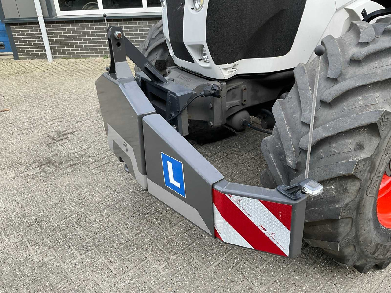 Трактор 2013 CLAAS ARION 630 ALL-WHEEL DRIVE FARM TRACTOR: фото 9