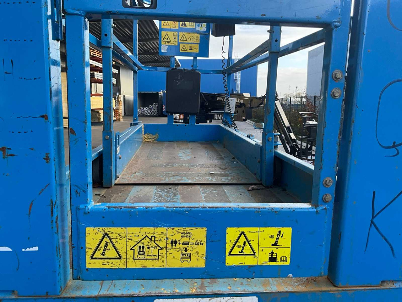 Подъёмник 2015 GENIE GS-3232 AERIAL WORK PLATFORM: фото 10 Подъёмник 2015 GENIE GS-3232 AERIAL WORK PLATFORM: фото 10