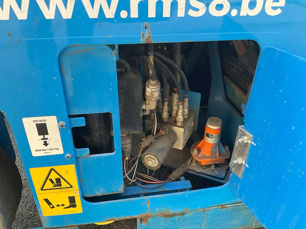 Подъёмник 2015 GENIE GS-3232 AERIAL WORK PLATFORM: фото 14 Подъёмник 2015 GENIE GS-3232 AERIAL WORK PLATFORM: фото 14