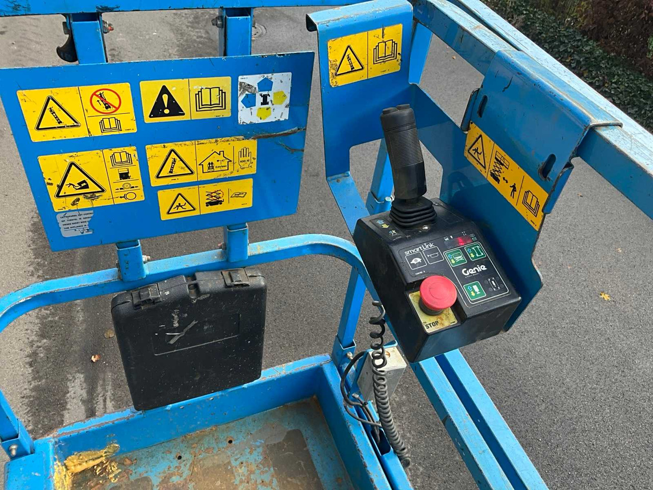 Подъёмник 2015 GENIE GS-3232 AERIAL WORK PLATFORM: фото 11 Подъёмник 2015 GENIE GS-3232 AERIAL WORK PLATFORM: фото 11