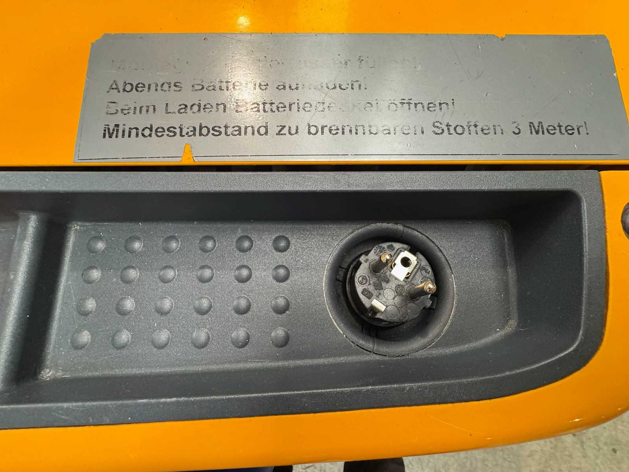 Вилочный погрузчик 2015 JUNGHEINRICH EJC220 2,000KG STACKER PALLET TRUCK ANT FREE LIFT: фото 12