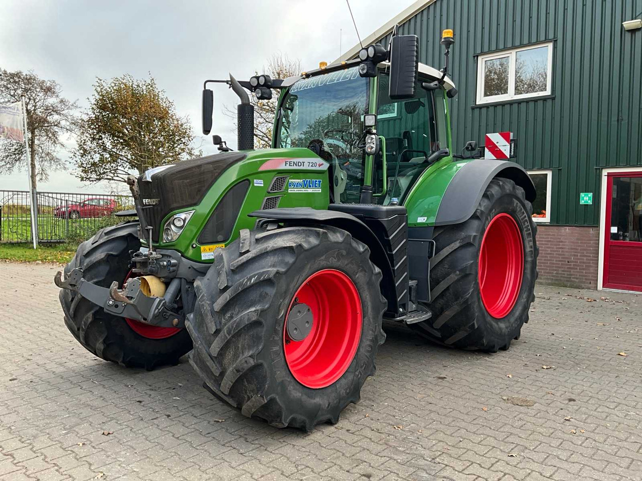 2019 FENDT 720 ALL-WHEEL DRIVE AGRICULTURAL TRACTOR - Трактор: фото 1 2019 FENDT 720 ALL-WHEEL DRIVE AGRICULTURAL TRACTOR - Трактор: фото 1