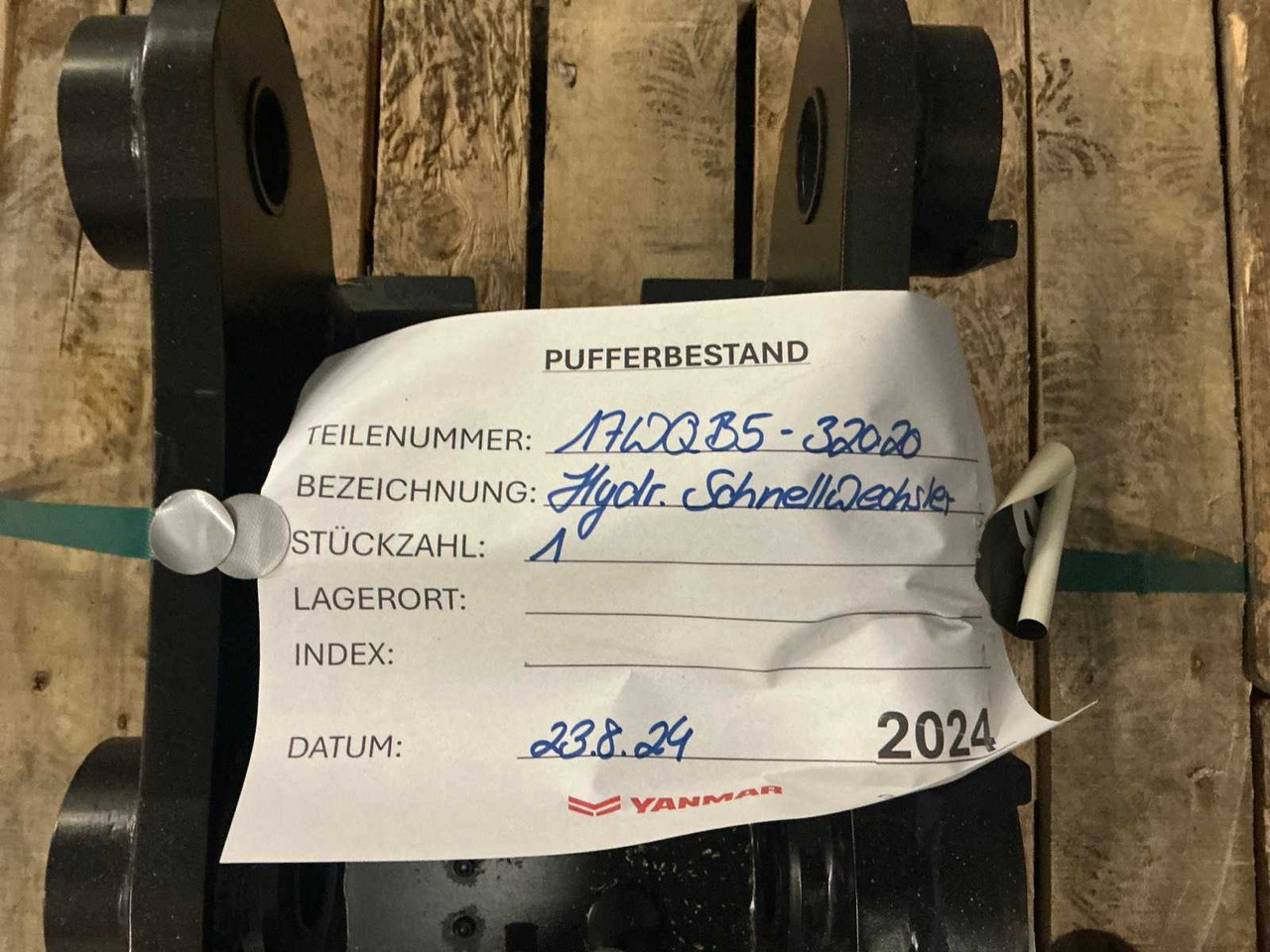 2024 YANMAR QUICK COUPLER, HYDR. - Колёсный погрузчик: фото 3 2024 YANMAR QUICK COUPLER, HYDR. - Колёсный погрузчик: фото 3