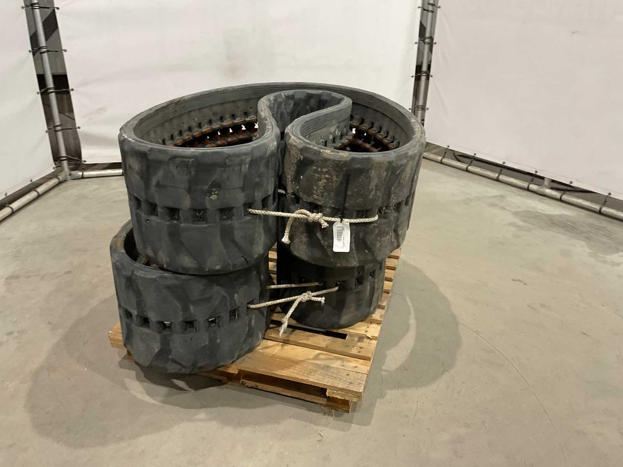 Bridgestone  - Шины и диски для Тракторов: фото 3 Bridgestone  - Шины и диски для Тракторов: фото 3