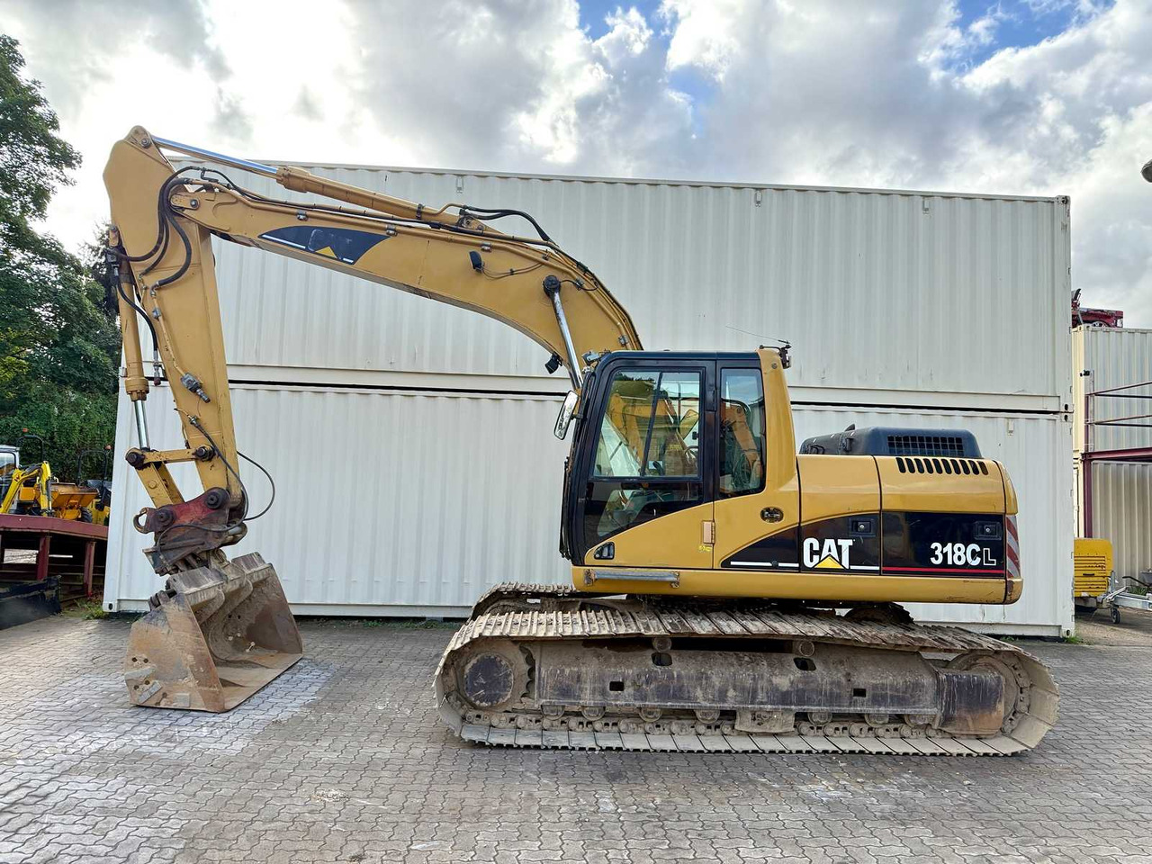 CAT 318CL - Гусеничный экскаватор: фото 2 CAT 318CL - Гусеничный экскаватор: фото 2