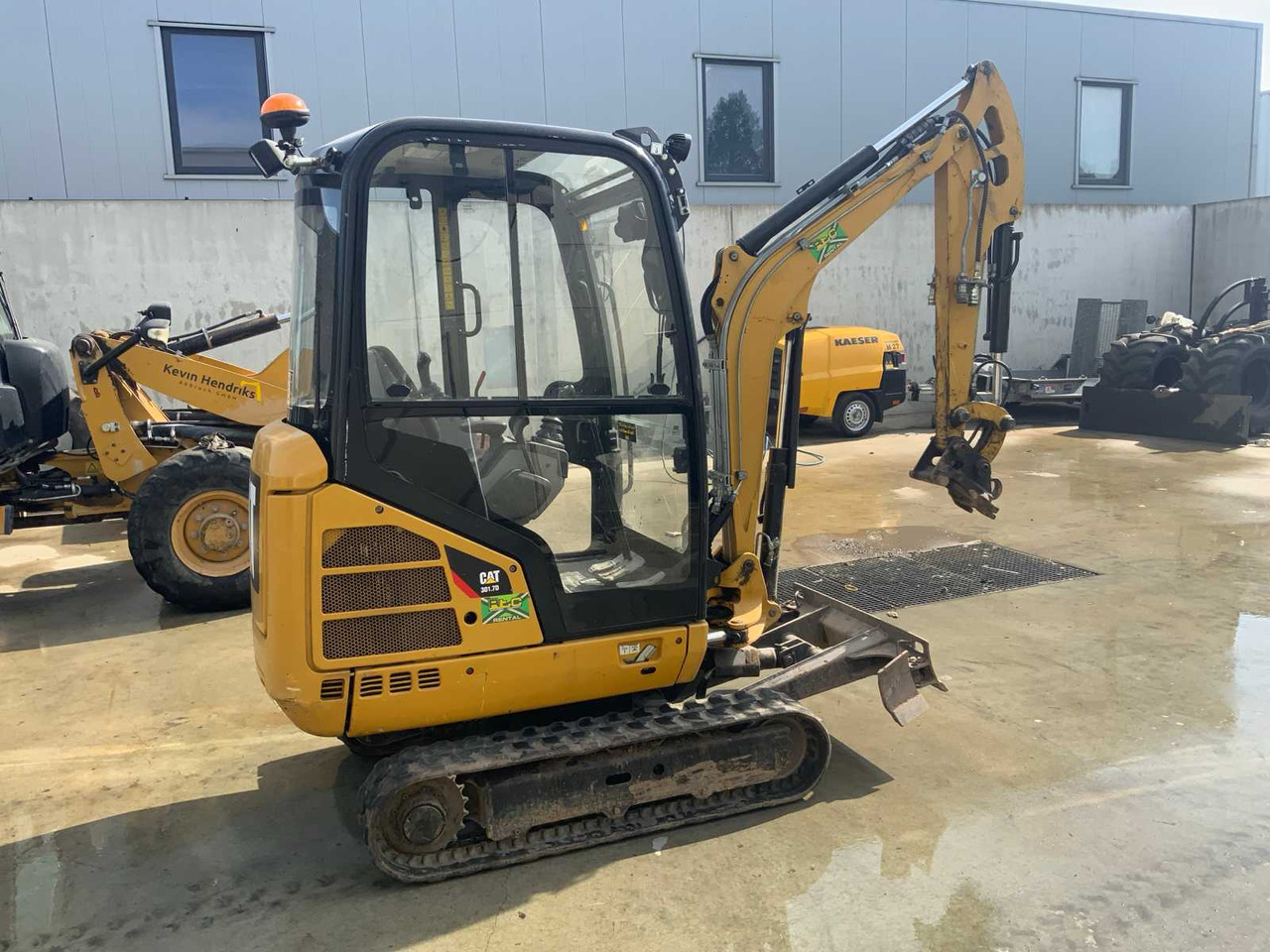 Caterpillar 301.7D - Мини-экскаватор: фото 3 Caterpillar 301.7D - Мини-экскаватор: фото 3