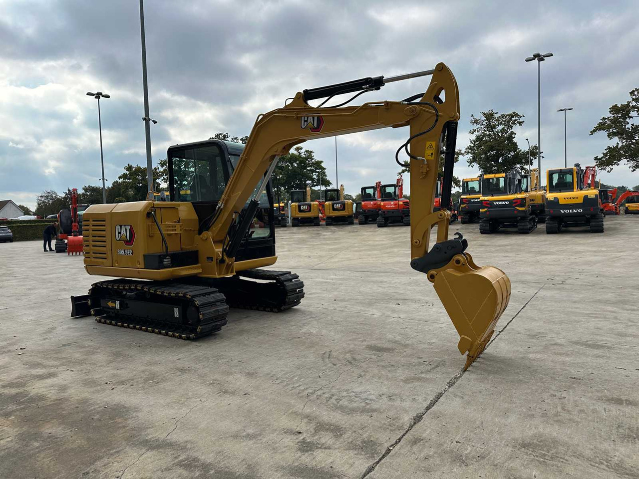 Caterpillar 305.5E2 - Гусеничный экскаватор: фото 3 Caterpillar 305.5E2 - Гусеничный экскаватор: фото 3