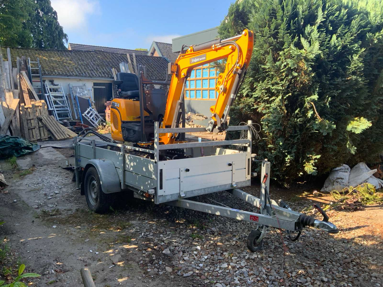 Crawler Excavator XN12-8 - Мини-экскаватор: фото 1 Crawler Excavator XN12-8 - Мини-экскаватор: фото 1