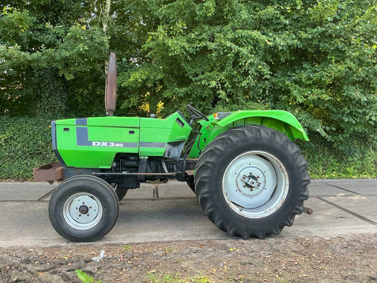Deutz-Fahr DX3.50 - Трактор: фото 4 Deutz-Fahr DX3.50 - Трактор: фото 4
