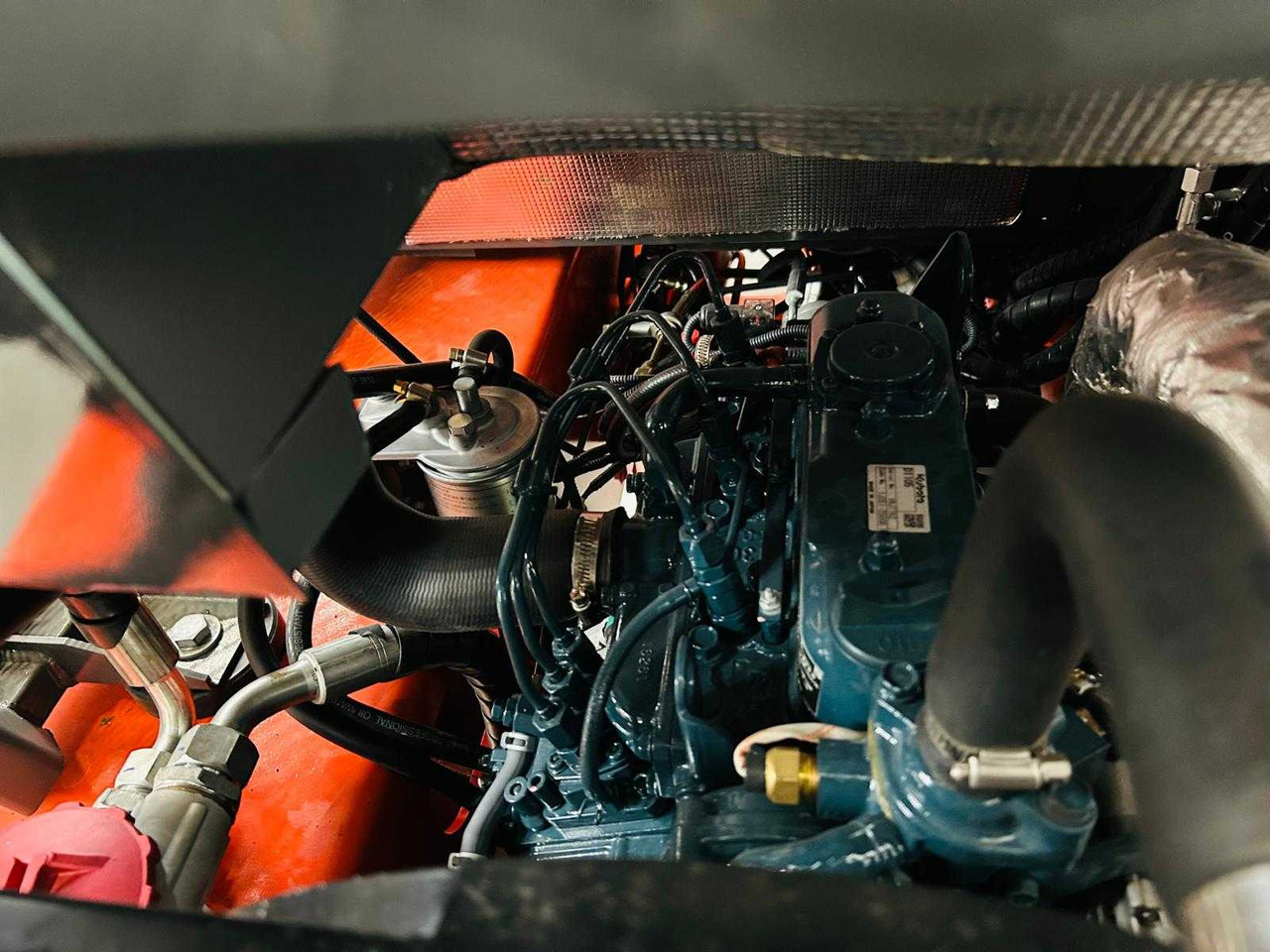 Колёсный погрузчик EVERUN - 2025 - ER1000 - TELESCOPIC ARTICULATED WHEEL LOADER KUBOTA EURO5: фото 20