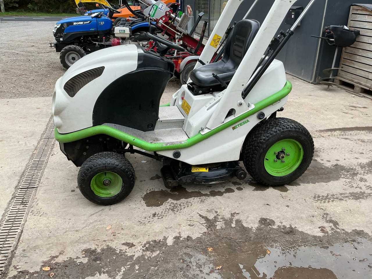 Etesia Buffalo - Газонокосилка: фото 3 Etesia Buffalo - Газонокосилка: фото 3