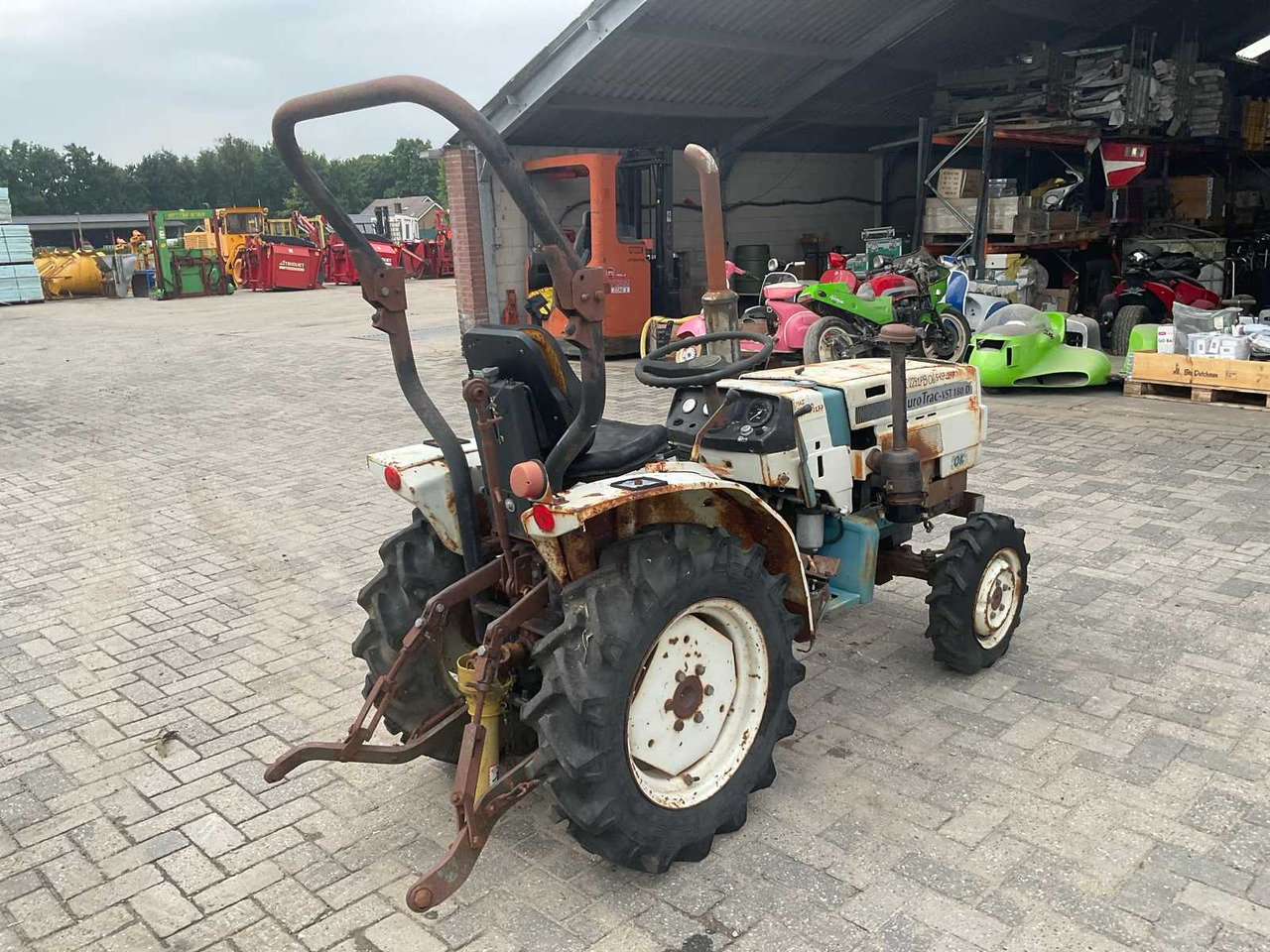 Eurotrac VST 180D - Минитрактор: фото 4 Eurotrac VST 180D - Минитрактор: фото 4
