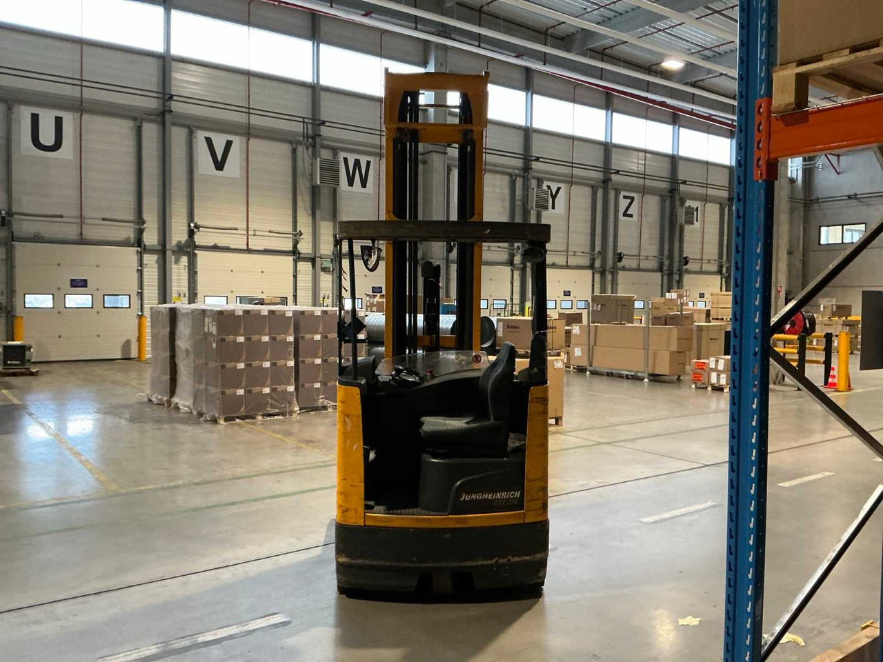 FORKLIFT TRUCK - JUNGHEINRICH - ETV 214 - 2012 - Вилочный погрузчик: фото 3 FORKLIFT TRUCK - JUNGHEINRICH - ETV 214 - 2012 - Вилочный погрузчик: фото 3