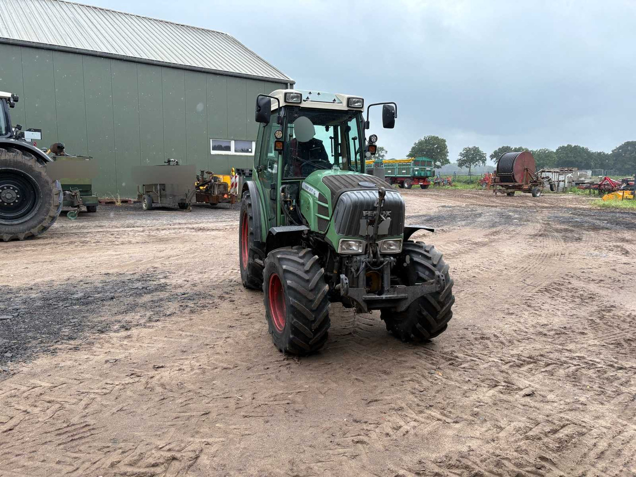 Fendt 211 Vario TMS V - Трактор: фото 3 Fendt 211 Vario TMS V - Трактор: фото 3
