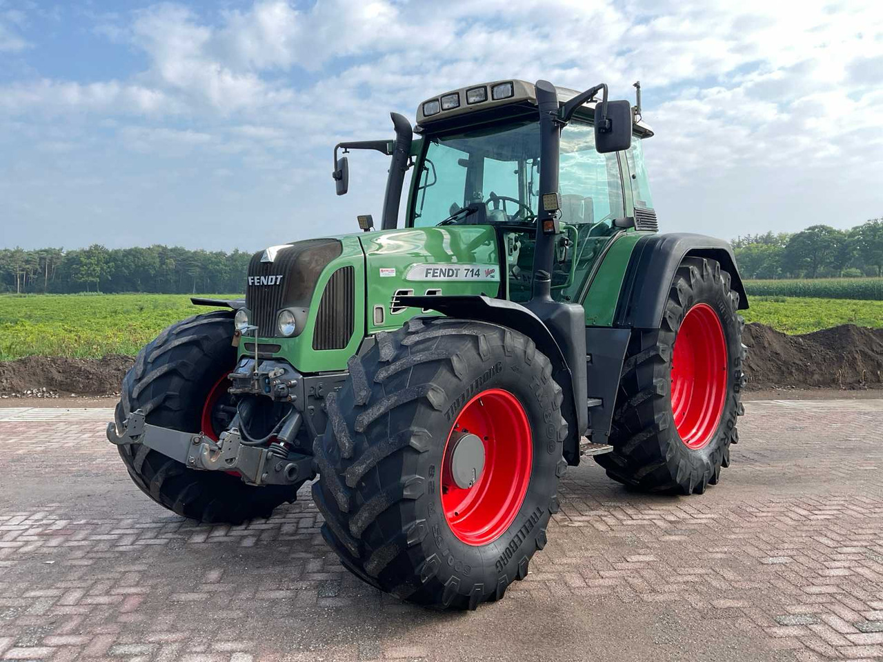 Fendt 714 Vario TMS - Трактор: фото 1 Fendt 714 Vario TMS - Трактор: фото 1
