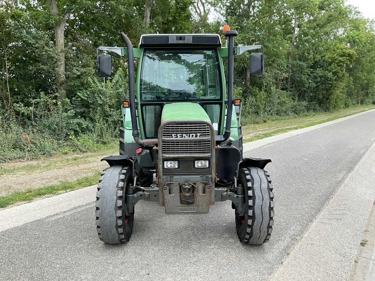 Fendt Farmer 307C - Трактор: фото 3 Fendt Farmer 307C - Трактор: фото 3