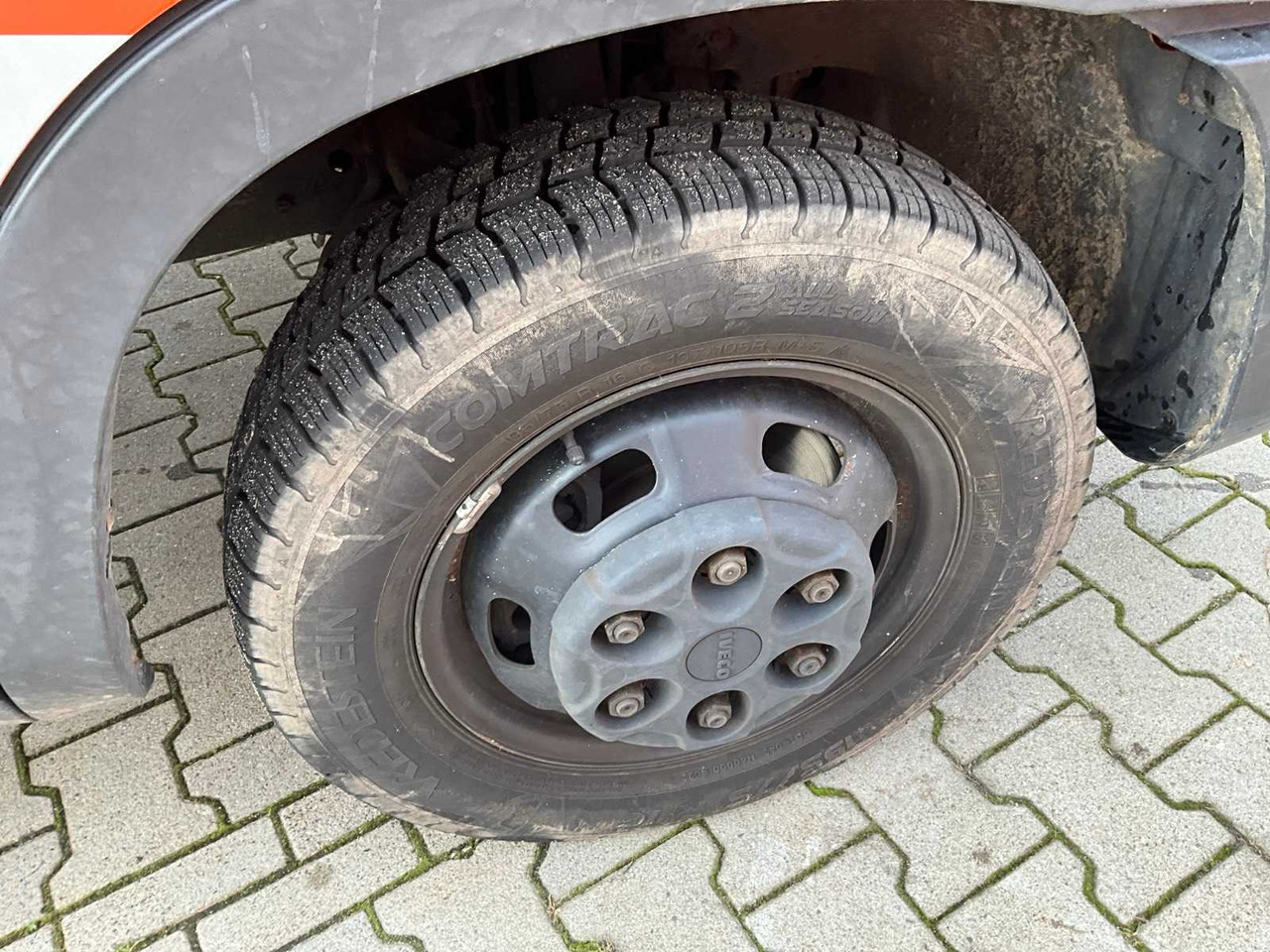 Фургон 2017 IVECO DAILY 35-140 FLATBED TRUCK: фото 8