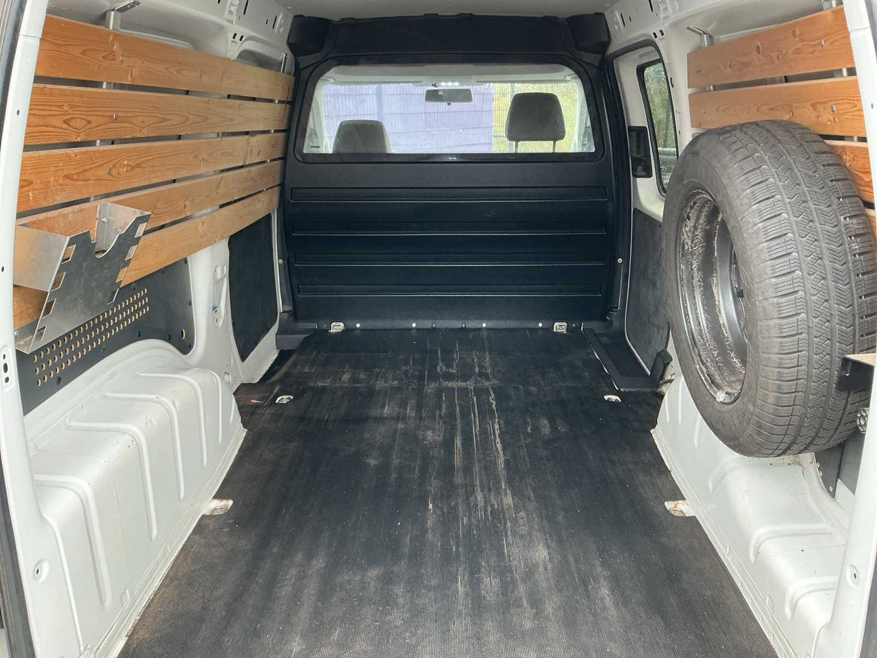 2019 - VOLKSWAGEN - CADDY - 1.4 TGI L2H1 ECOFUEL - CNG/NATURAL GAS/PETROL - COMMERCIAL VEHICLE - Фургон: фото 5 2019 - VOLKSWAGEN - CADDY - 1.4 TGI L2H1 ECOFUEL - CNG/NATURAL GAS/PETROL - COMMERCIAL VEHICLE - Фургон: фото 5