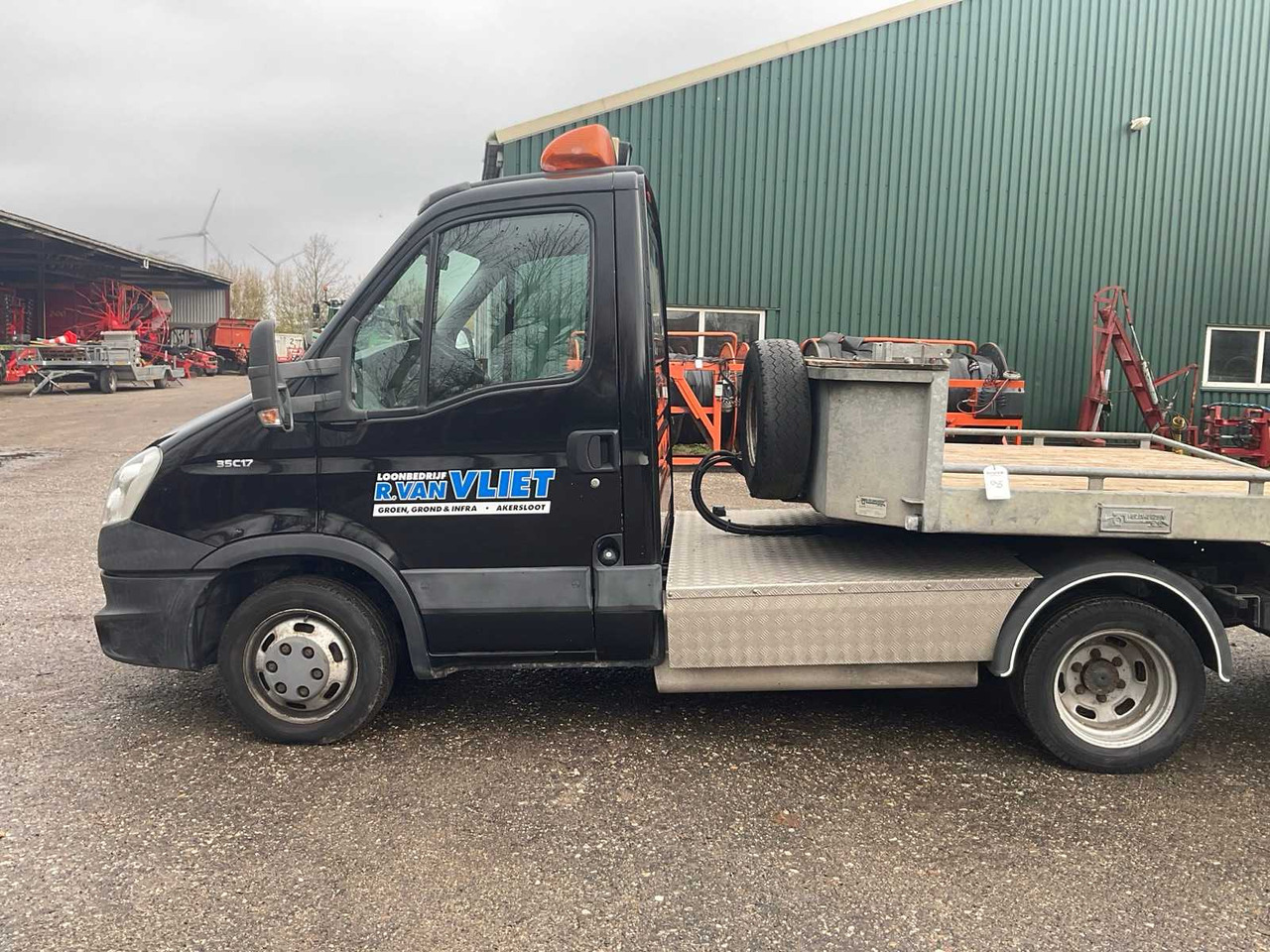 IVECO - DAILY - 35C17 300 - COMMERCIAL VEHICLE - Фургон: фото 4 IVECO - DAILY - 35C17 300 - COMMERCIAL VEHICLE - Фургон: фото 4