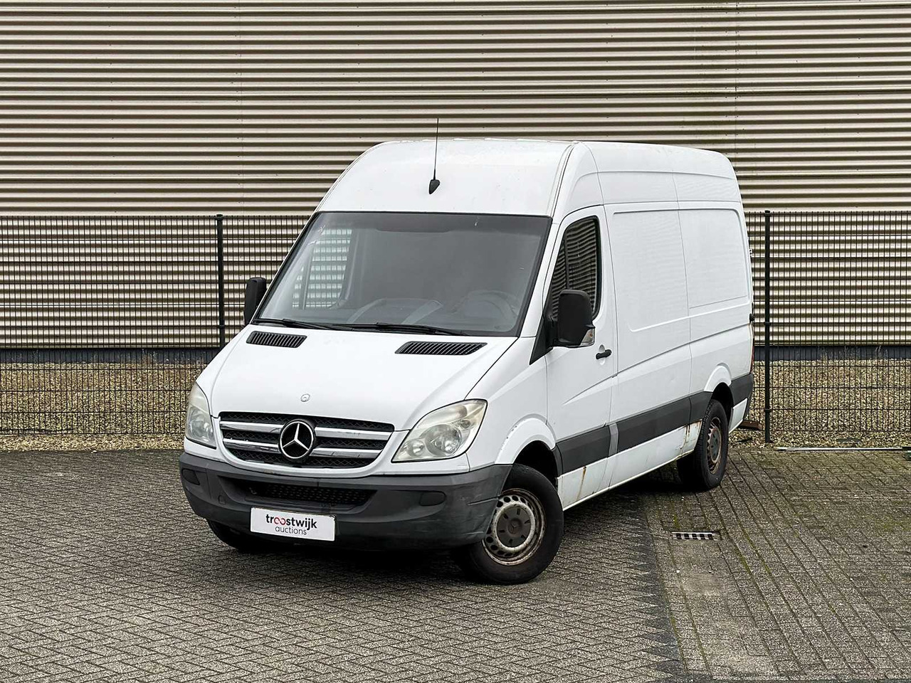 MERCEDES-BENZ SPRINTER 315 2.2 CDI 366 EHD 150HP 2007, 49-VGK-5 COMMERCIAL VEHICLE YOUNGTIMER - Фургон: фото 3 MERCEDES-BENZ SPRINTER 315 2.2 CDI 366 EHD 150HP 2007, 49-VGK-5 COMMERCIAL VEHICLE YOUNGTIMER - Фургон: фото 3