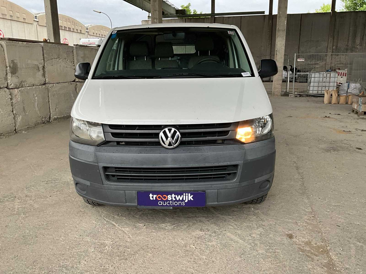 VOLKSWAGEN TRANSPORTER VANS - Фургон: фото 2 VOLKSWAGEN TRANSPORTER VANS - Фургон: фото 2