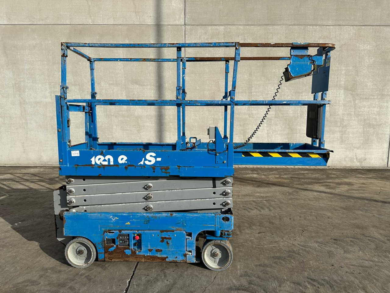 Подъёмник GENIE - 2014 - GS-1930 - AERIAL PLATFORM - SCISSOR LIFT: фото 10