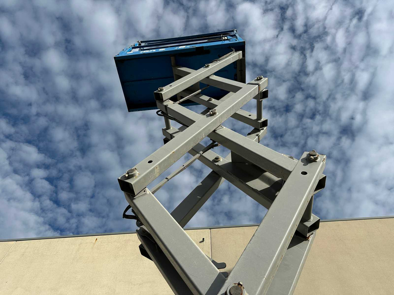 Подъёмник GENIE - 2014 - GS-1930 - AERIAL PLATFORM - SCISSOR LIFT: фото 20