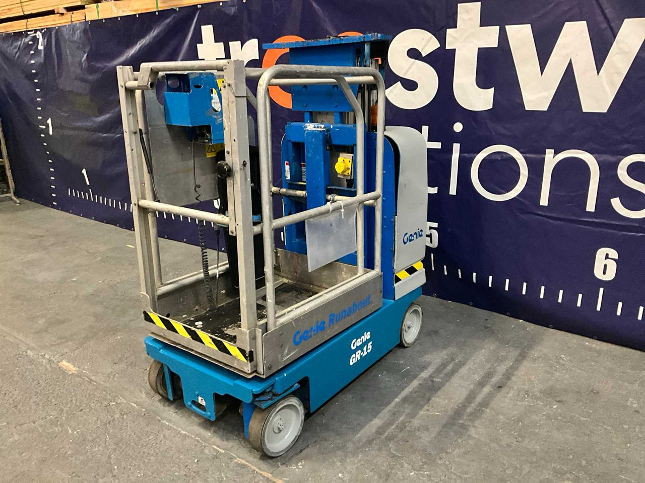 GENIE - GR-15 - AERIAL PLATFORM - Подъёмник: фото 1 GENIE - GR-15 - AERIAL PLATFORM - Подъёмник: фото 1