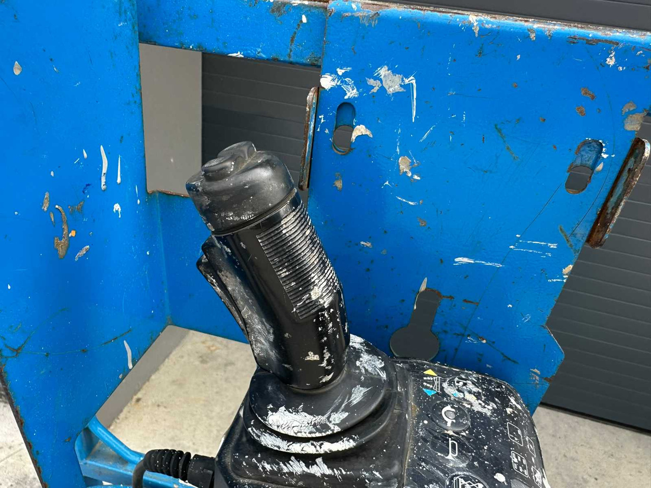 Подъёмник GENIE - GS-2632 - AERIAL WORK PLATFORMS - 2010: фото 13 Подъёмник GENIE - GS-2632 - AERIAL WORK PLATFORMS - 2010: фото 13