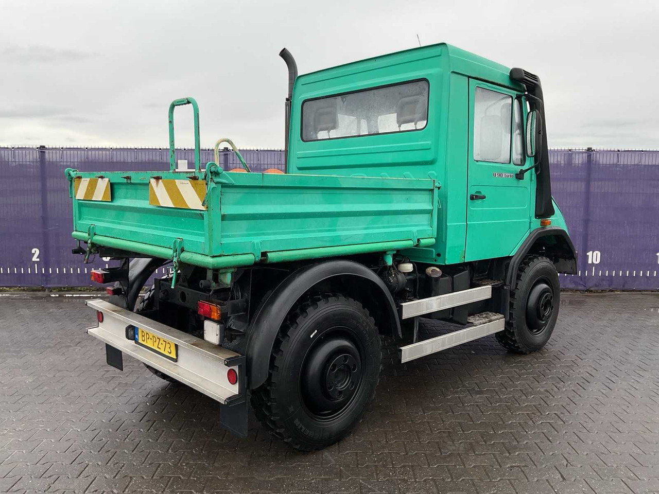 1998 MERCEDES-BENZ UNIMOG TRUCK - Грузовик: фото 4 1998 MERCEDES-BENZ UNIMOG TRUCK - Грузовик: фото 4