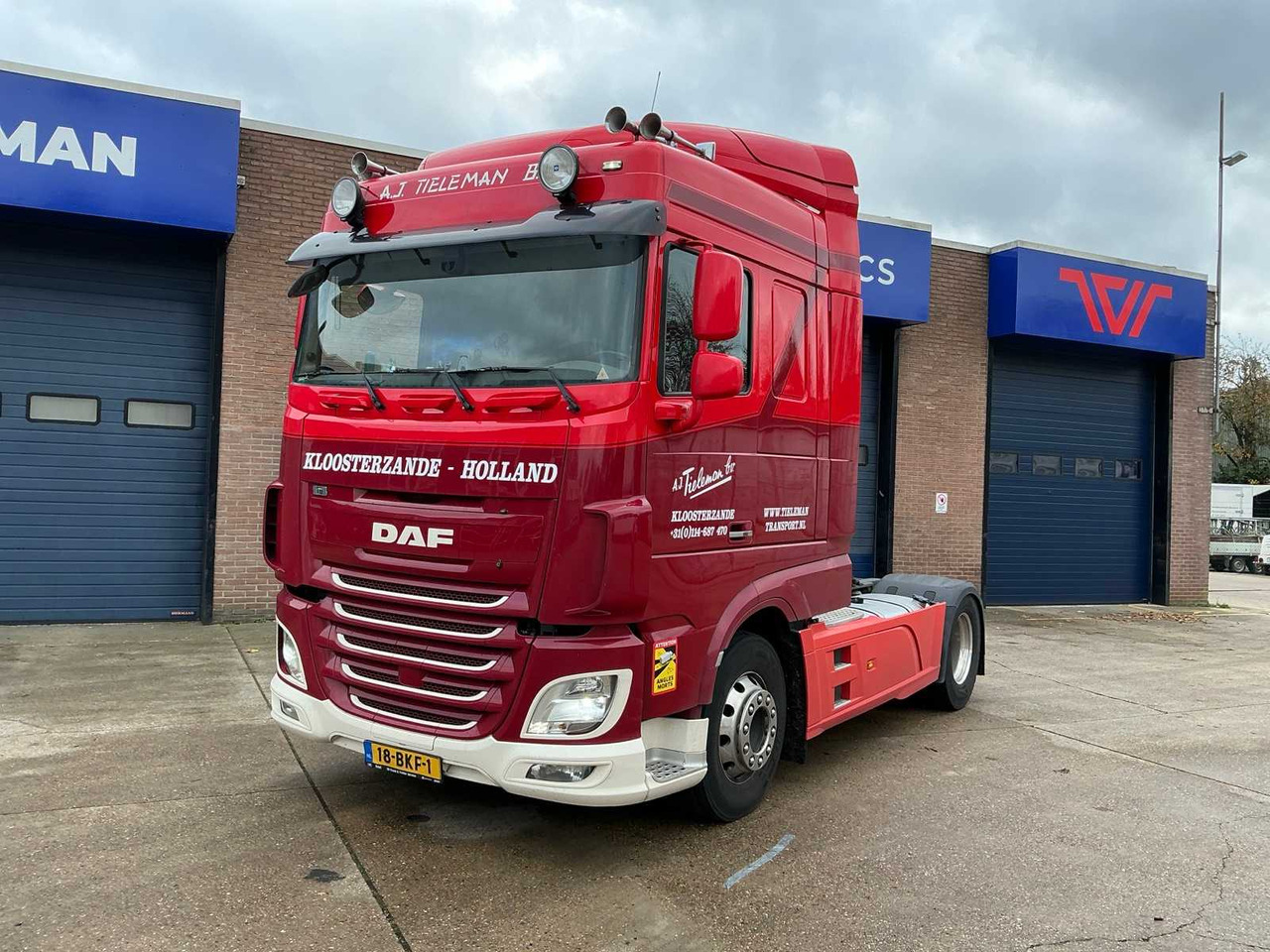 2017 DAF XF440FT SEMI-TRAILER TRACTOR - Грузовик: фото 2 2017 DAF XF440FT SEMI-TRAILER TRACTOR - Грузовик: фото 2