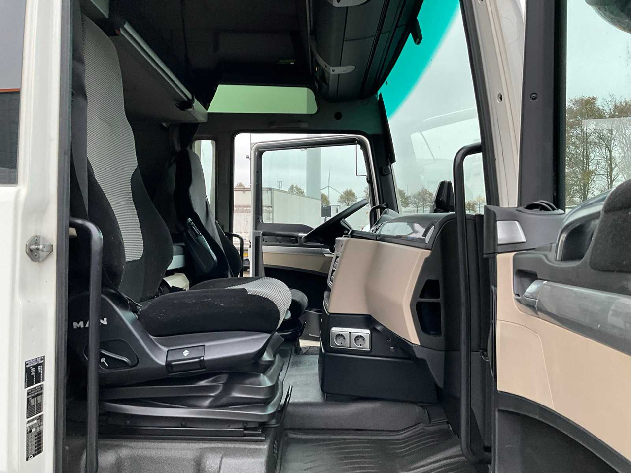 Грузовик 2019 MAN TGX 18.460 4X2 EURO6 TRUCK: фото 36 Грузовик 2019 MAN TGX 18.460 4X2 EURO6 TRUCK: фото 36