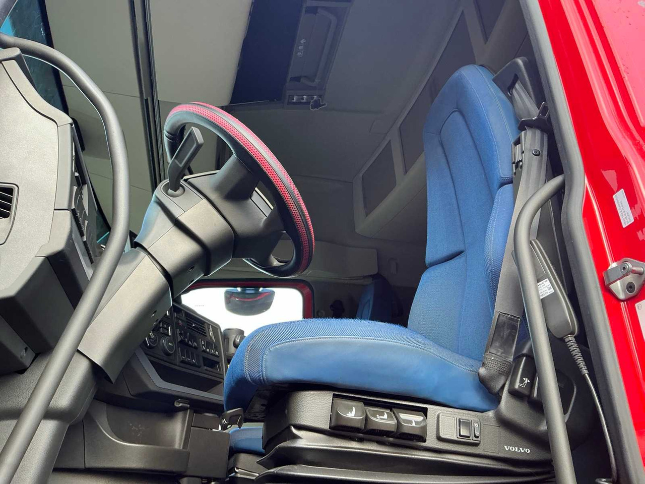 2022 VOLVO FH460 TRACTOR VOLVO FH460 - Грузовик: фото 4 2022 VOLVO FH460 TRACTOR VOLVO FH460 - Грузовик: фото 4