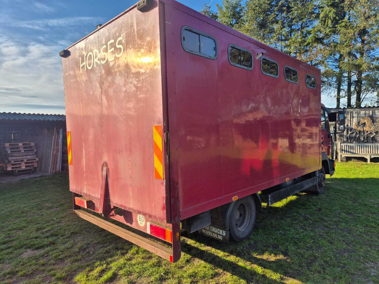 MAN L 75F HORSE TRAILER 1994 - Грузовик: фото 4 MAN L 75F HORSE TRAILER 1994 - Грузовик: фото 4