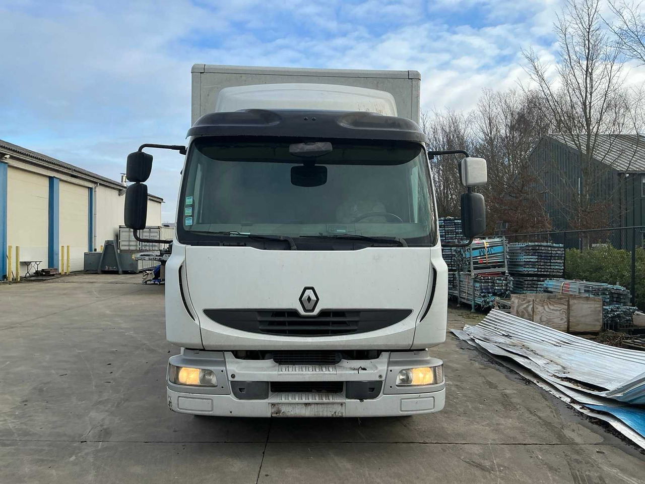 RENAULT MIDLUM TRUCK - Грузовик: фото 2 RENAULT MIDLUM TRUCK - Грузовик: фото 2