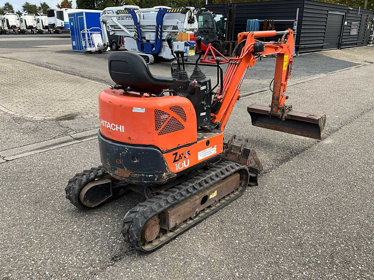 Hitachi ZX10U-2 - Мини-экскаватор: фото 5 Hitachi ZX10U-2 - Мини-экскаватор: фото 5