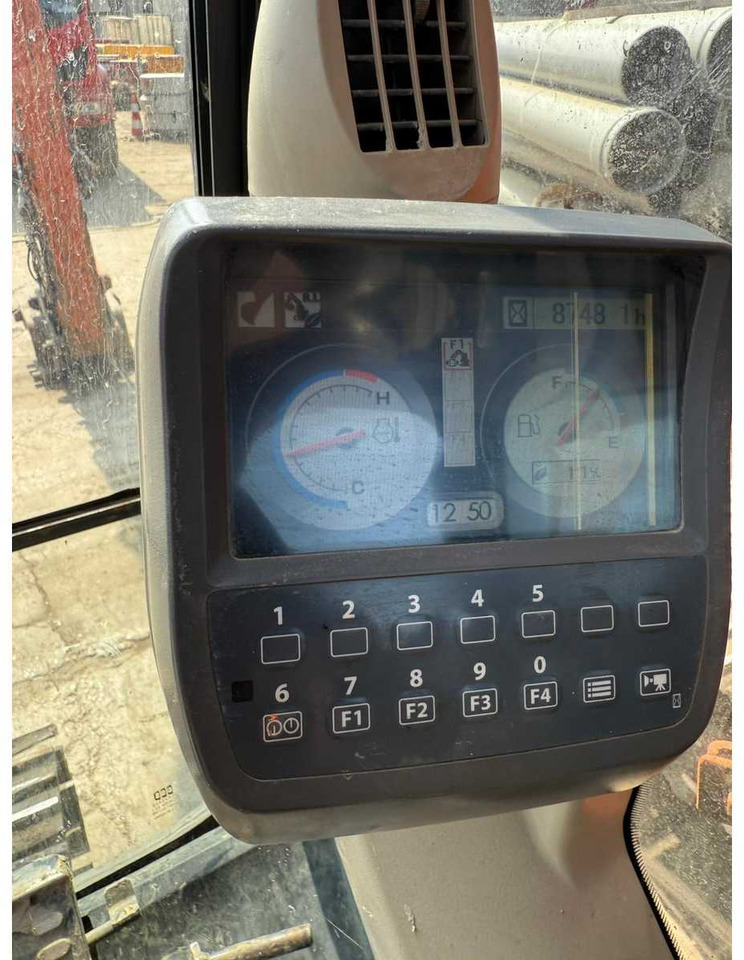 Hitachi Zaxis 130LCN-3 - Гусеничный экскаватор: фото 3 Hitachi Zaxis 130LCN-3 - Гусеничный экскаватор: фото 3