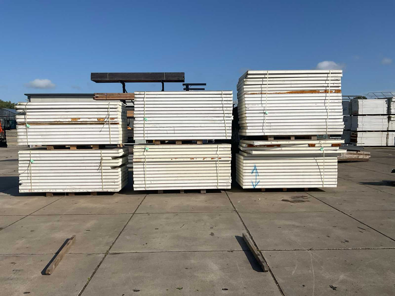 Insulation panel (90x) - Строительное оборудование: фото 2 Insulation panel (90x) - Строительное оборудование: фото 2