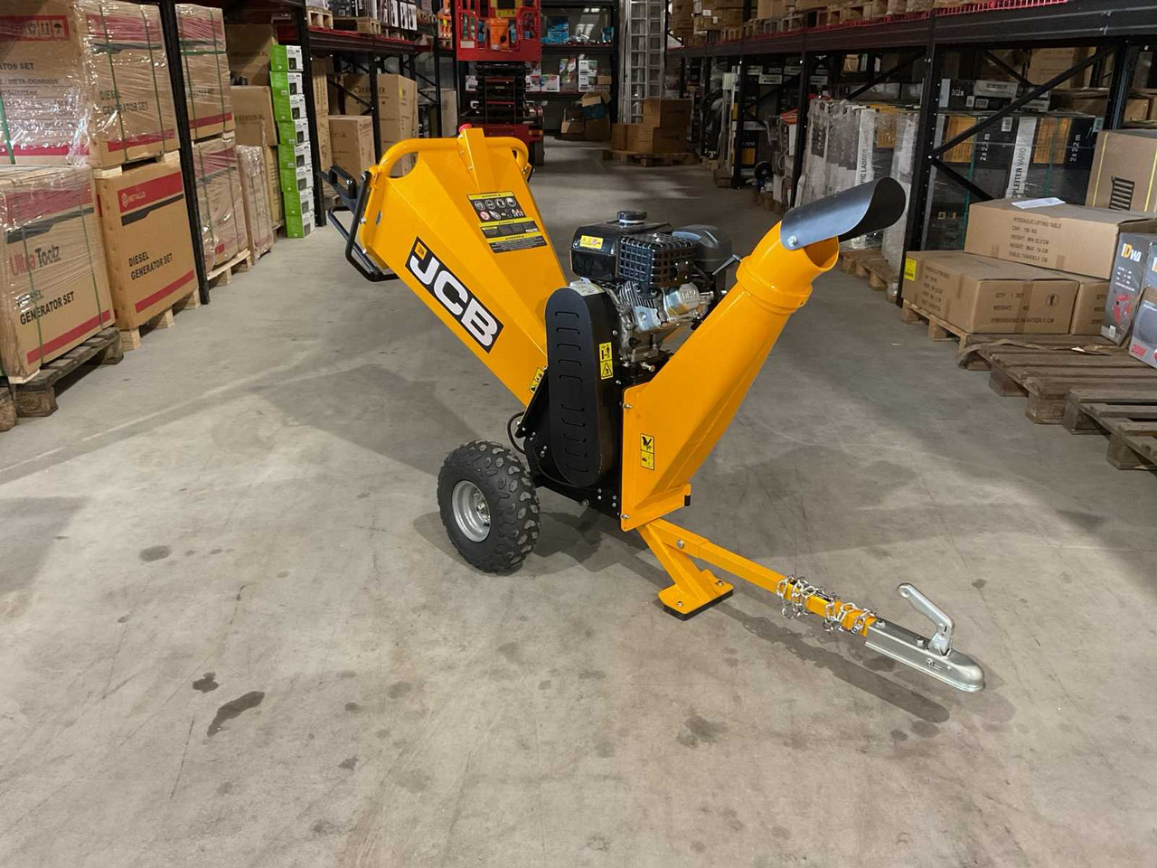 JCB CH-75100P - Измельчитель древесины: фото 2 JCB CH-75100P - Измельчитель древесины: фото 2