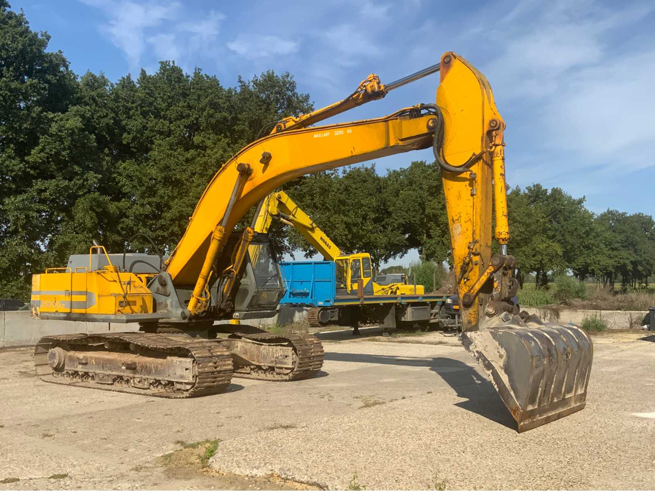 JCB JS300lc - Гусеничный экскаватор: фото 5 JCB JS300lc - Гусеничный экскаватор: фото 5
