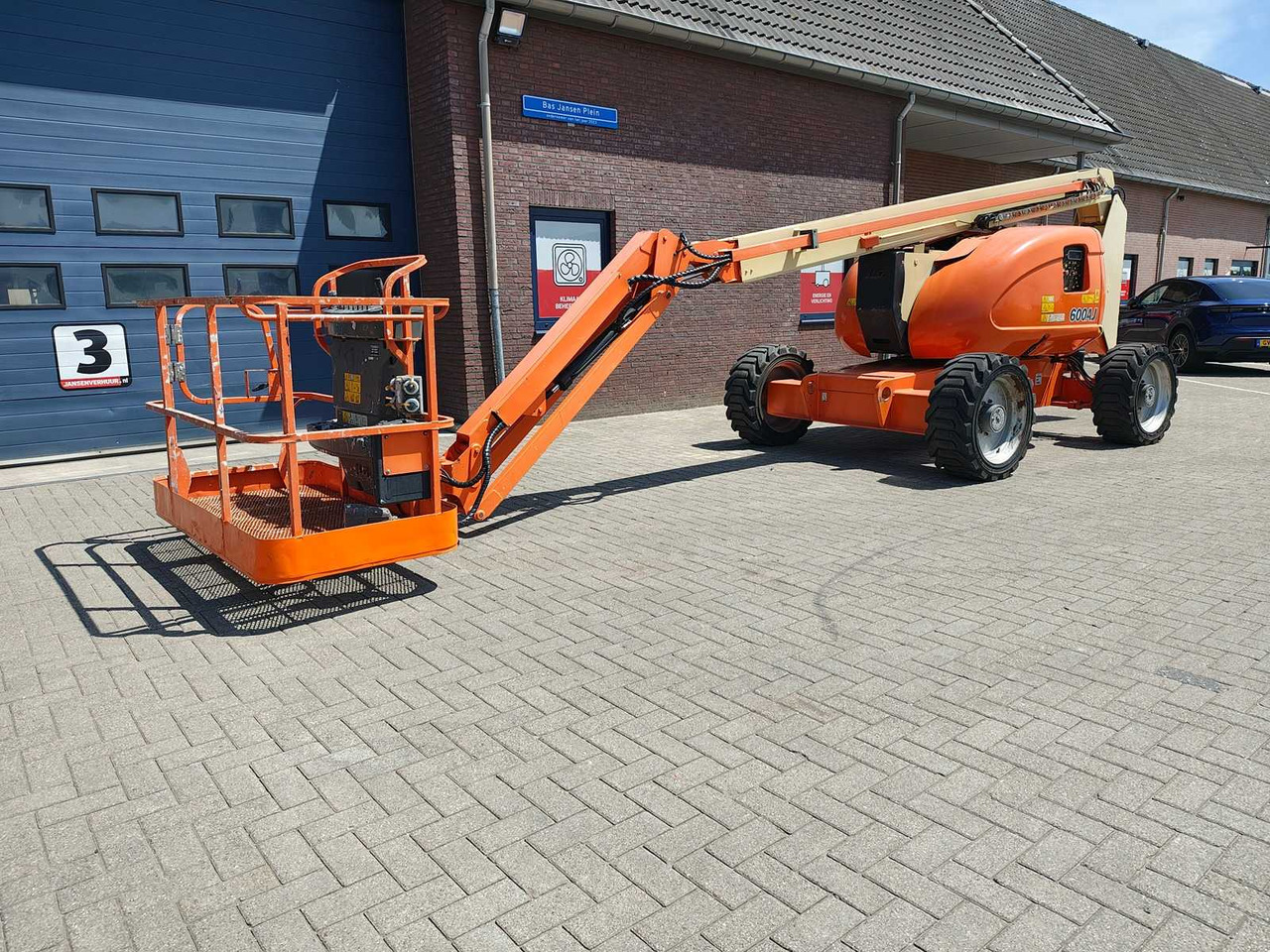 JLG 600AJ - Подъёмник: фото 1 JLG 600AJ - Подъёмник: фото 1