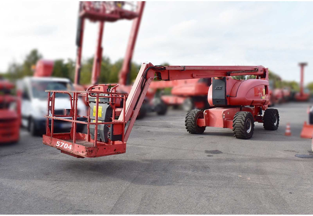JLG 800AJ - Подъёмник: фото 1 JLG 800AJ - Подъёмник: фото 1