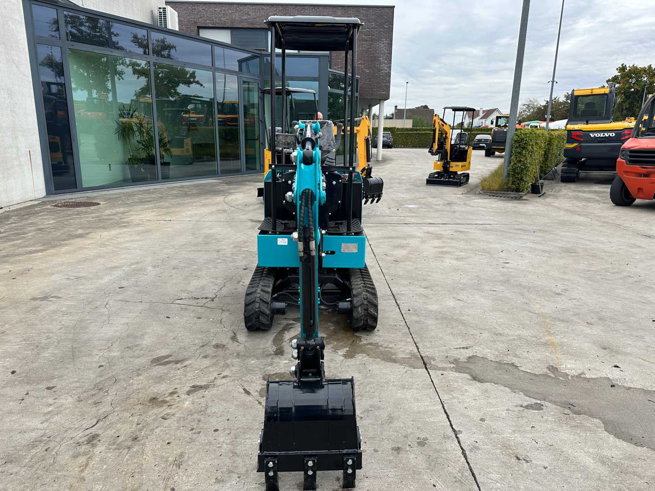 JPC - 2025 - KV12 - MINI EXCAVATOR - JPC KV12 - Мини-экскаватор: фото 3 JPC - 2025 - KV12 - MINI EXCAVATOR - JPC KV12 - Мини-экскаватор: фото 3