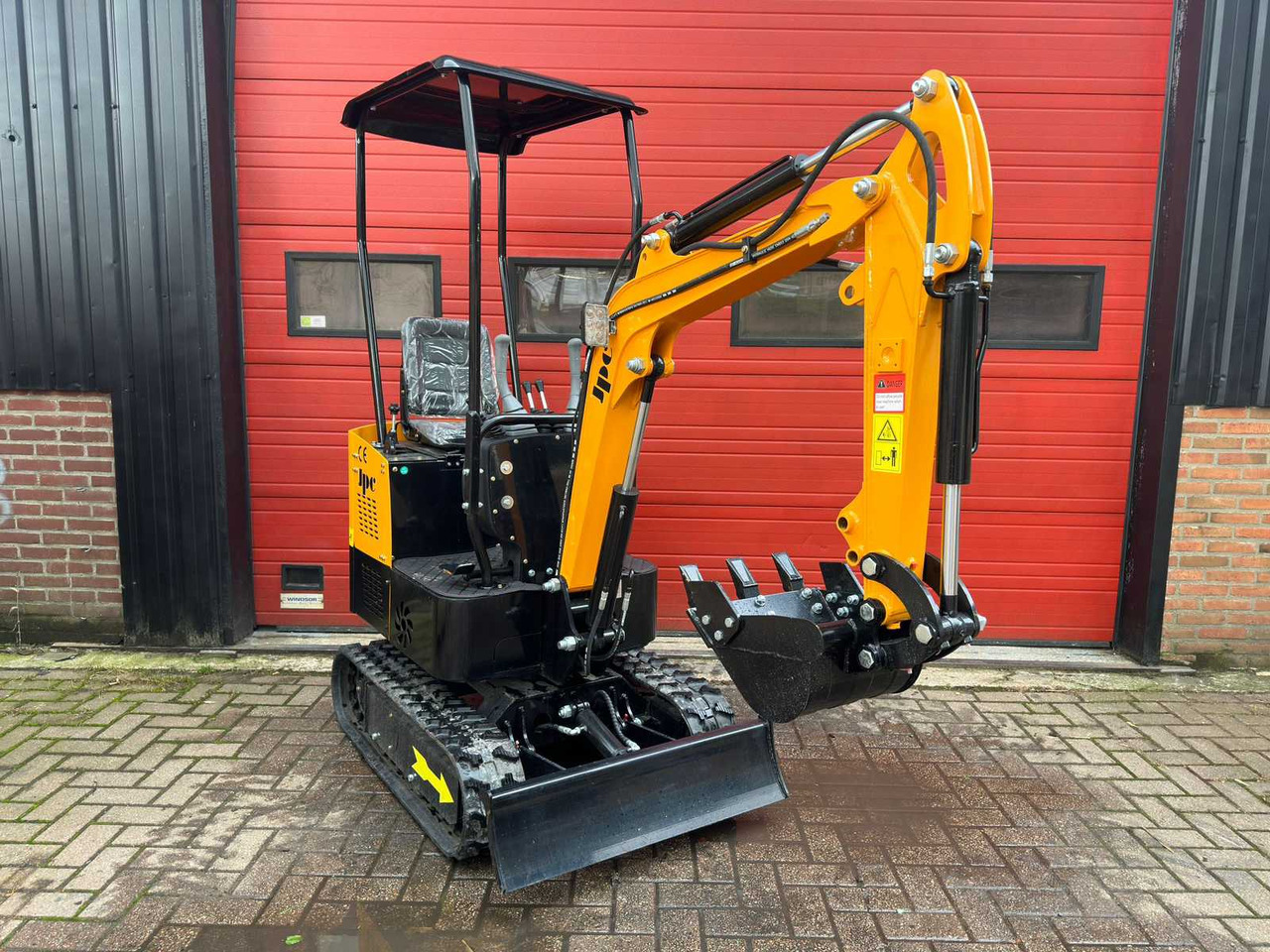 JPC HT12 Geel - Мини-экскаватор: фото 2 JPC HT12 Geel - Мини-экскаватор: фото 2