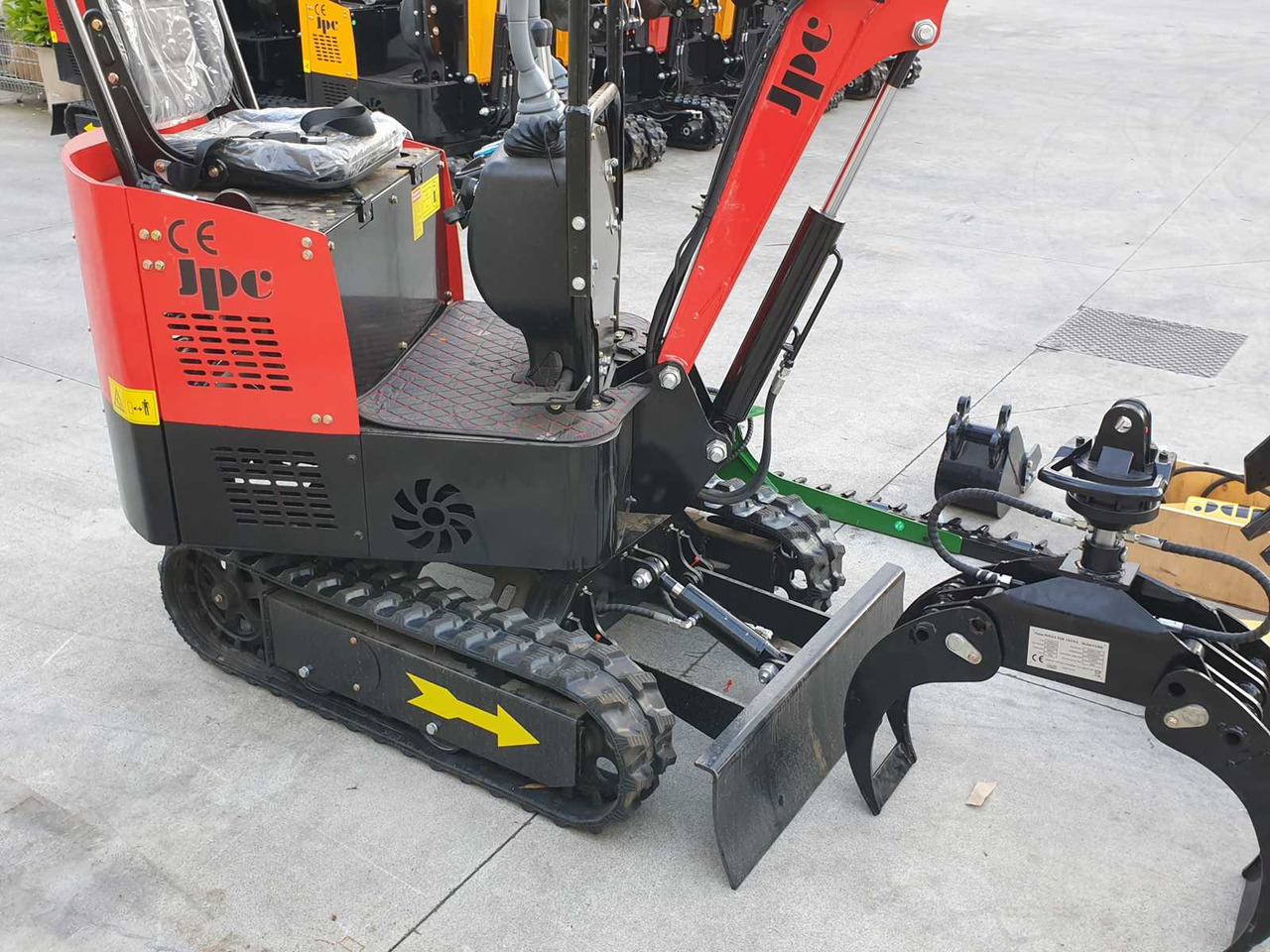 Мини-экскаватор JPC HT12 MINI EXCAVATOR WITH ATTACHMENTS: фото 20 Мини-экскаватор JPC HT12 MINI EXCAVATOR WITH ATTACHMENTS: фото 20