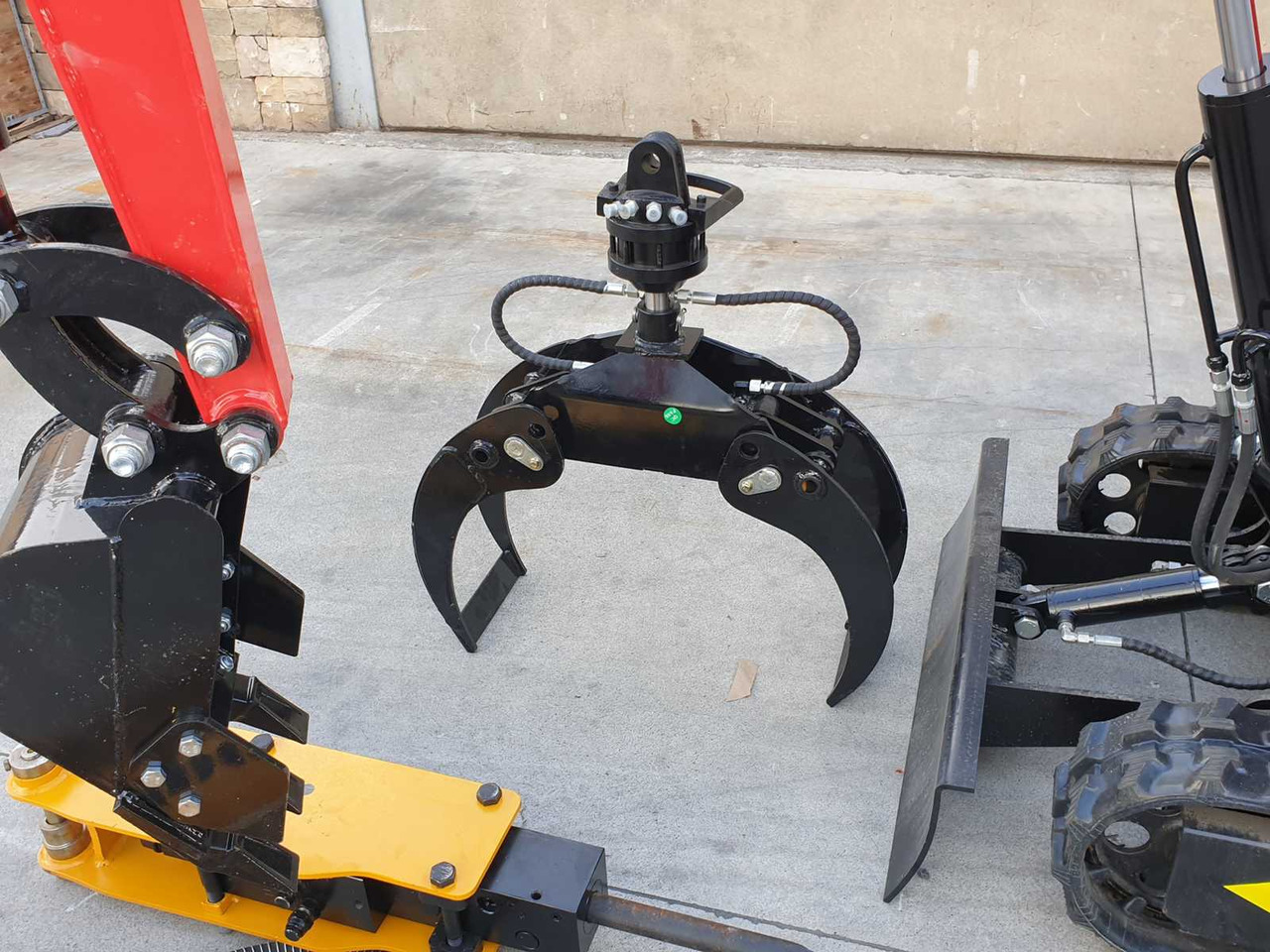 Мини-экскаватор JPC HT12 MINI EXCAVATOR WITH ATTACHMENTS: фото 15 Мини-экскаватор JPC HT12 MINI EXCAVATOR WITH ATTACHMENTS: фото 15