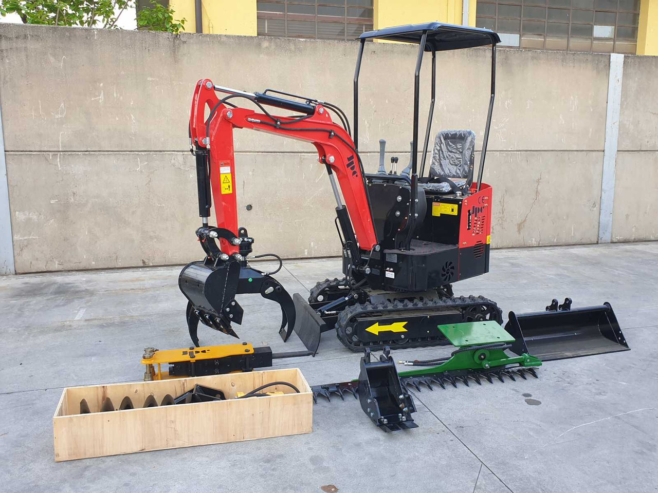 Мини-экскаватор JPC HT12 MINI EXCAVATOR WITH ATTACHMENTS: фото 7 Мини-экскаватор JPC HT12 MINI EXCAVATOR WITH ATTACHMENTS: фото 7