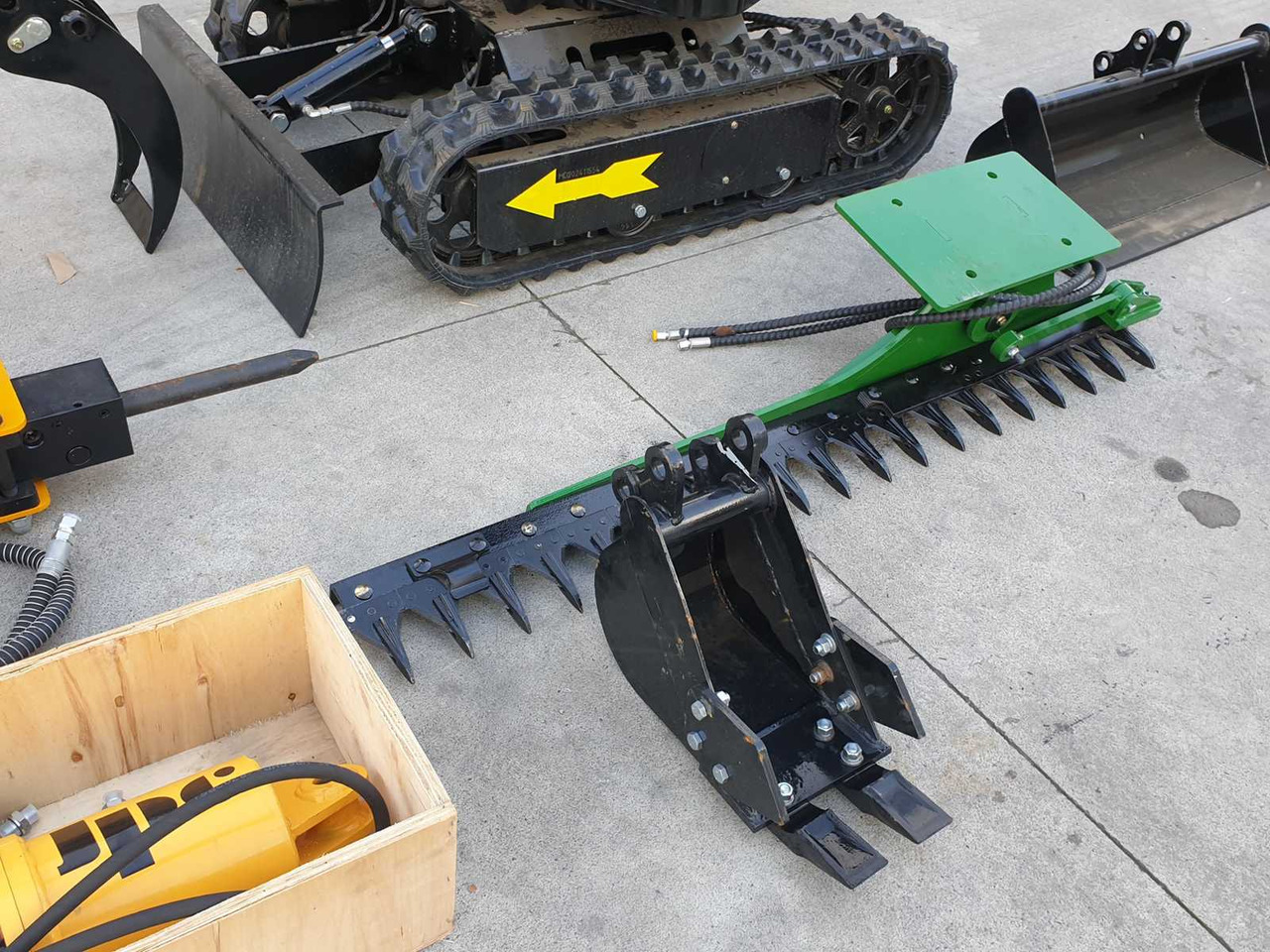 Мини-экскаватор JPC HT12 MINI EXCAVATOR WITH ATTACHMENTS: фото 10 Мини-экскаватор JPC HT12 MINI EXCAVATOR WITH ATTACHMENTS: фото 10